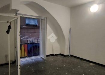 Shop Via di fossatello, Genova - photo 15