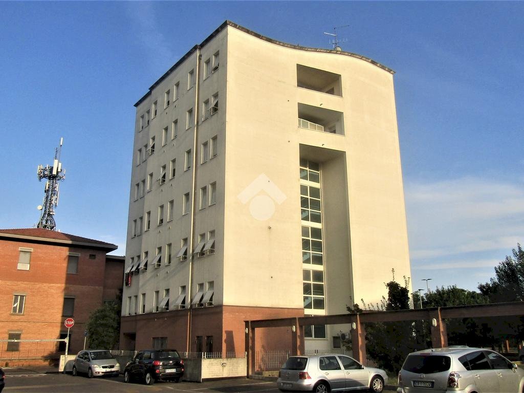 One-room apartment Via verona, Parma (neighborhood San Leonardo) - photo 1