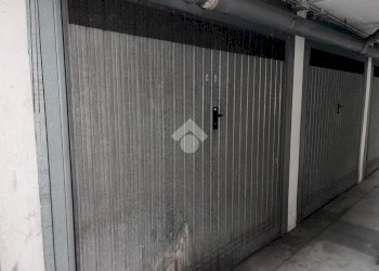 Monolocale Via verona, Parma (zona San Leonardo) - foto 39