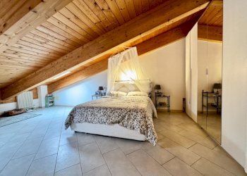 Three-room apartment Via Cartiano, Borghi - photo 11