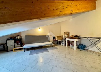 Three-room apartment Via Cartiano, Borghi - photo 13