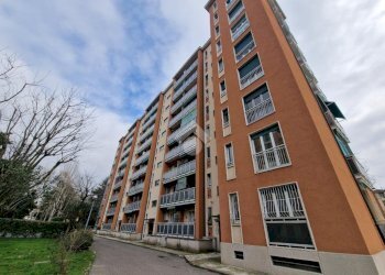 Three-room apartment Via degli astri, Milano (neighborhood Inganni) - photo 1