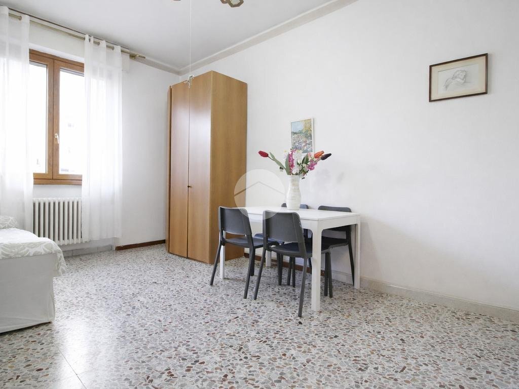 Three-room apartment Via casella, Milano - photo 3