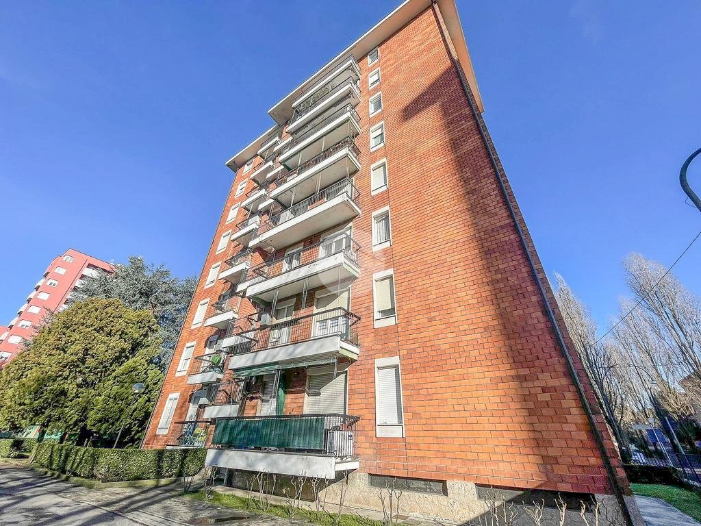 Three-room apartment Via Genziane, Cusano Milanino - photo 1