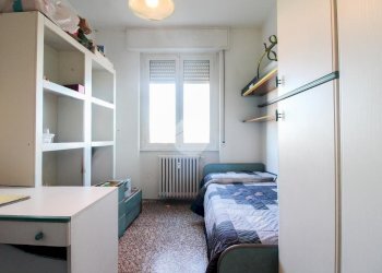 Three-room apartment Via Genziane, Cusano Milanino - photo 17