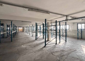 Foto 8 - Shop Via Luigi Zappa, Erba - photo 8