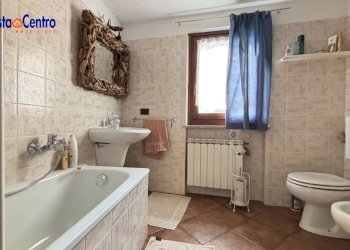 Foto 19 - Trilocale Via del Nord
 
14, La Salle - foto 19