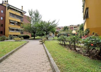 Two-room apartment Via Curiel, Rozzano - photo 25