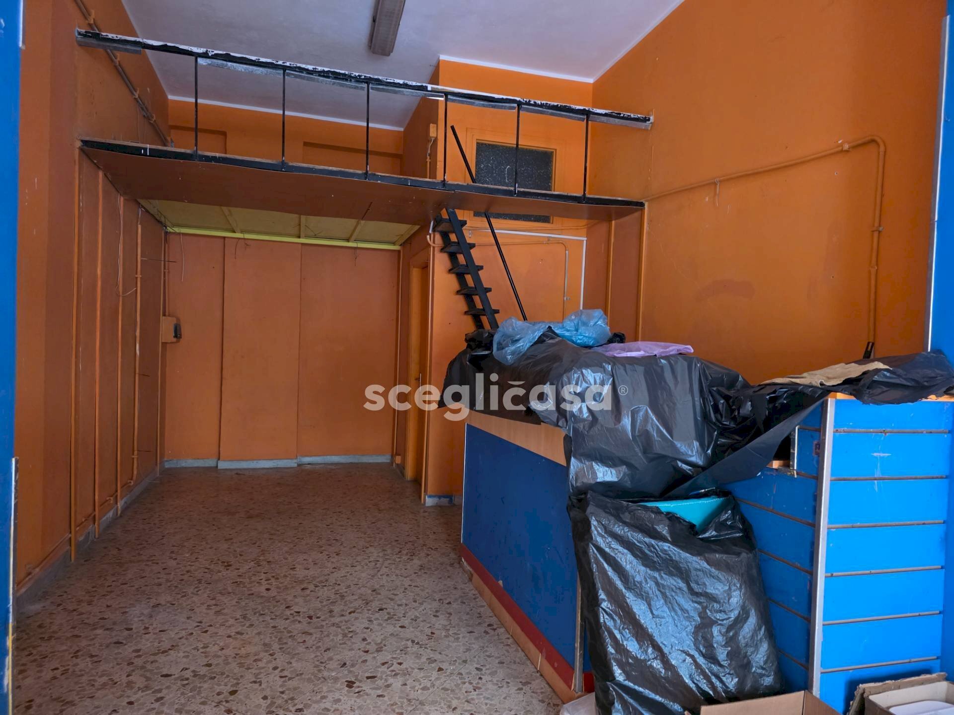 Foto 4 - Locale Commerciale Via Serradifalco
 
101/A, Palermo - foto 3