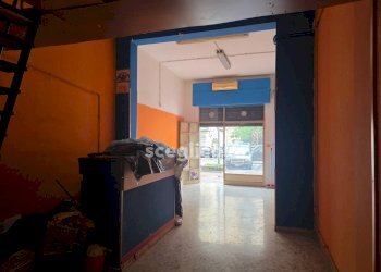 Foto 5 - Locale Commerciale Via Serradifalco
 
101/A, Palermo - foto 4