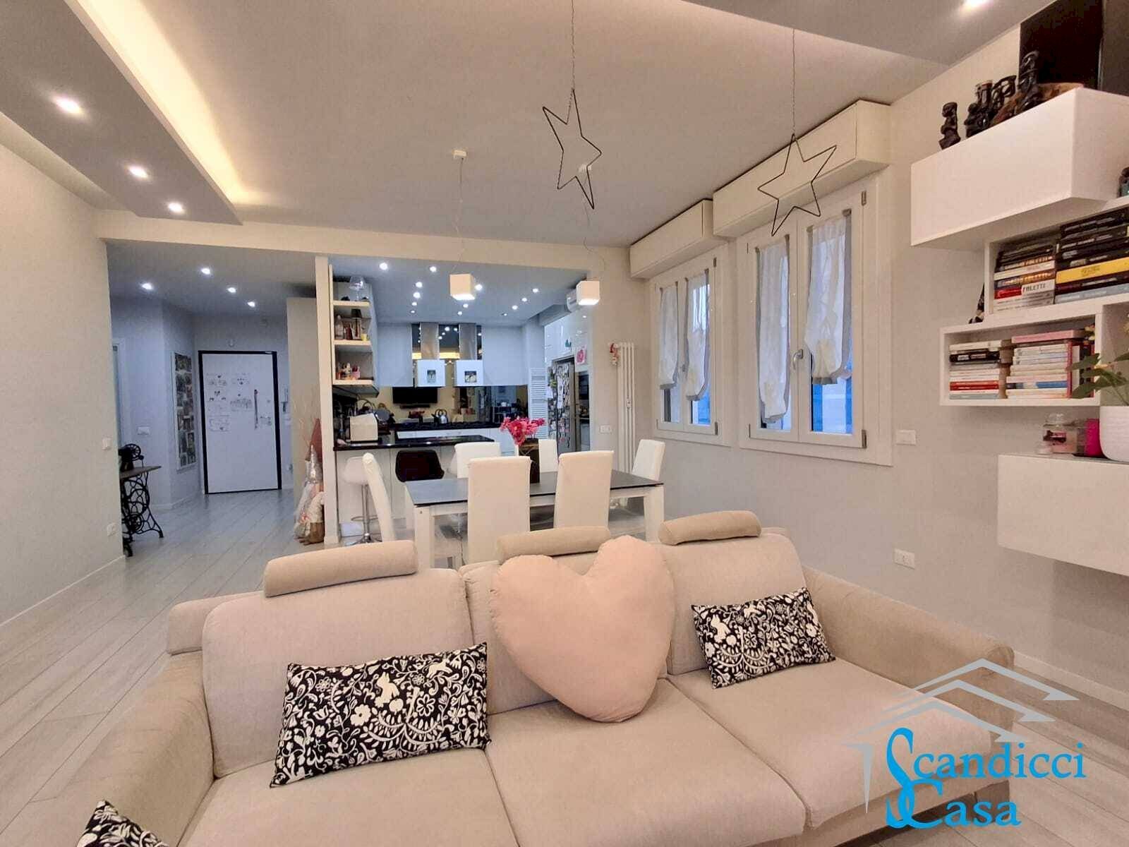 Foto 2 - Appartamento Via Vincenzo Monti
 
30, Scandicci - foto 2