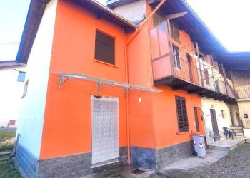 Foto 1 - Villa a Schiera Via Umberto
 
67, Vigliano Biellese - foto 1