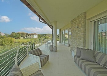 Foto 1 - Quadrilocale Via San Vito
 
4, Sirmione - foto 1