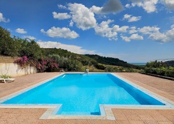 Foto 12 - Rustico C.da San Salvatore
 
8, Ripatransone - foto 12