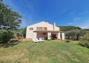 Foto 17 - Rustico C.da San Salvatore
 
8, Ripatransone - foto 17