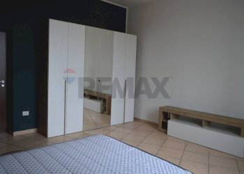 Camera / camera da letto - Trilocale Via Bettola
 
8, Monza - foto 6