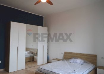 Camera / camera da letto - Trilocale Via Bettola
 
8, Monza - foto 11