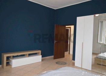 Camera / camera da letto - Trilocale Via Bettola
 
8, Monza - foto 12