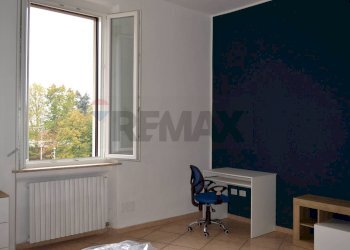 Camera / camera da letto - Trilocale Via Bettola
 
8, Monza - foto 13