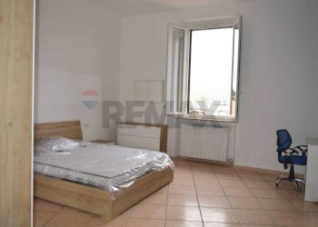 Camera / camera da letto - Trilocale Via Bettola
 
8, Monza - foto 14