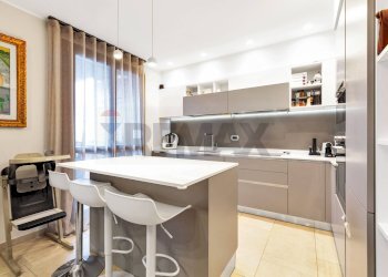 Cucina - Trilocale Via Bazzana Inferiore
 
4, Assago - foto 4