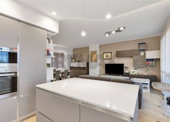 Cucina - Trilocale Via Bazzana Inferiore
 
4, Assago - foto 6