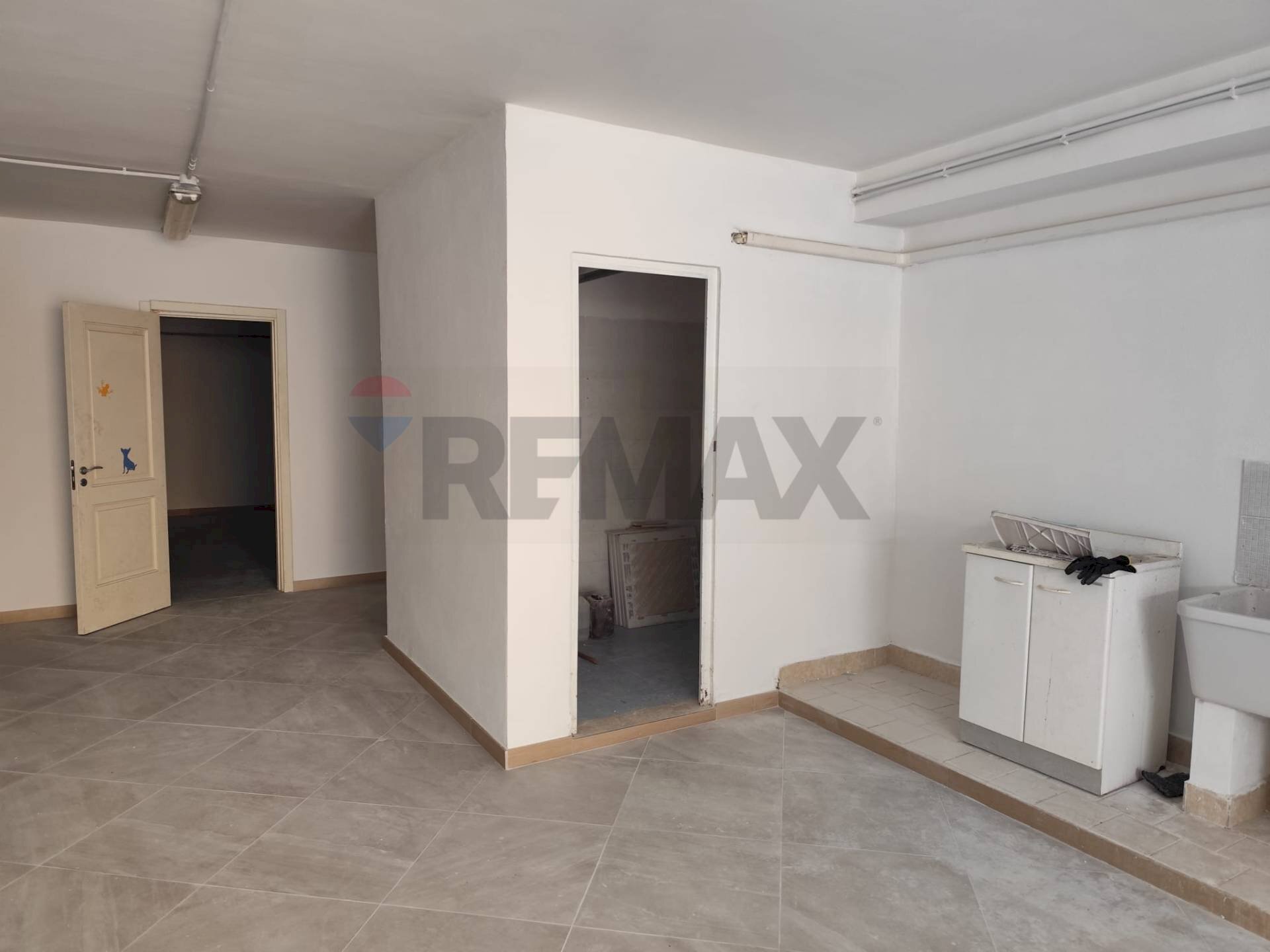 Stanza vuota - Box Via Saverio Lioce
 
76, Bari - foto 1