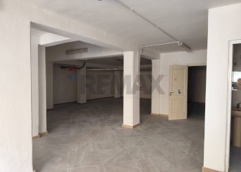 Parcheggio - Box Via Saverio Lioce
 
76, Bari - foto 6