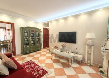 Soggiorno - Quadrilocale Via Auricarro
 
165, Palo del Colle - foto 3