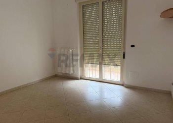 Stanza vuota - Villa a Schiera Via Luigi Marinelli Giovene
 
5, Bari - foto 10