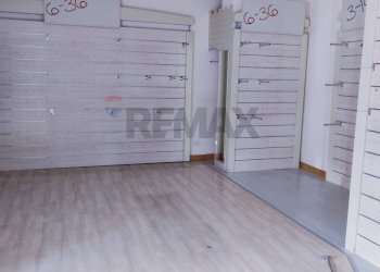 Parcheggio - Locale Commerciale Piazza Giuseppe Garibaldi
 
70, Bari - foto 5