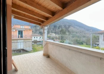 Terrazza - Quadrilocale Via Breccia
 
9, Dragoni - foto 5