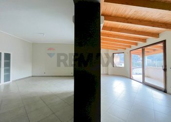 Stanza vuota - Quadrilocale Via Breccia
 
9, Dragoni - foto 9