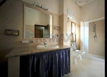 Bagno - Quadrilocale Via Breccia
 
9, Dragoni - foto 18