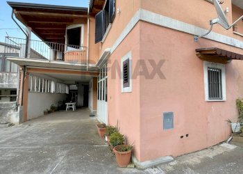 Casa all\'aperto - Quadrilocale Via Breccia
 
9, Dragoni - foto 26