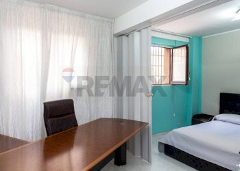 Camera / camera da letto - Quadrilocale Via Santa Sofia
 
38, Catania - foto 5