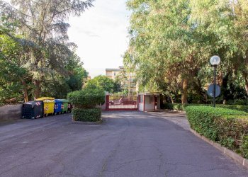 Edificio all\'aperto - Quadrilocale Via Santa Sofia
 
38, Catania - foto 27