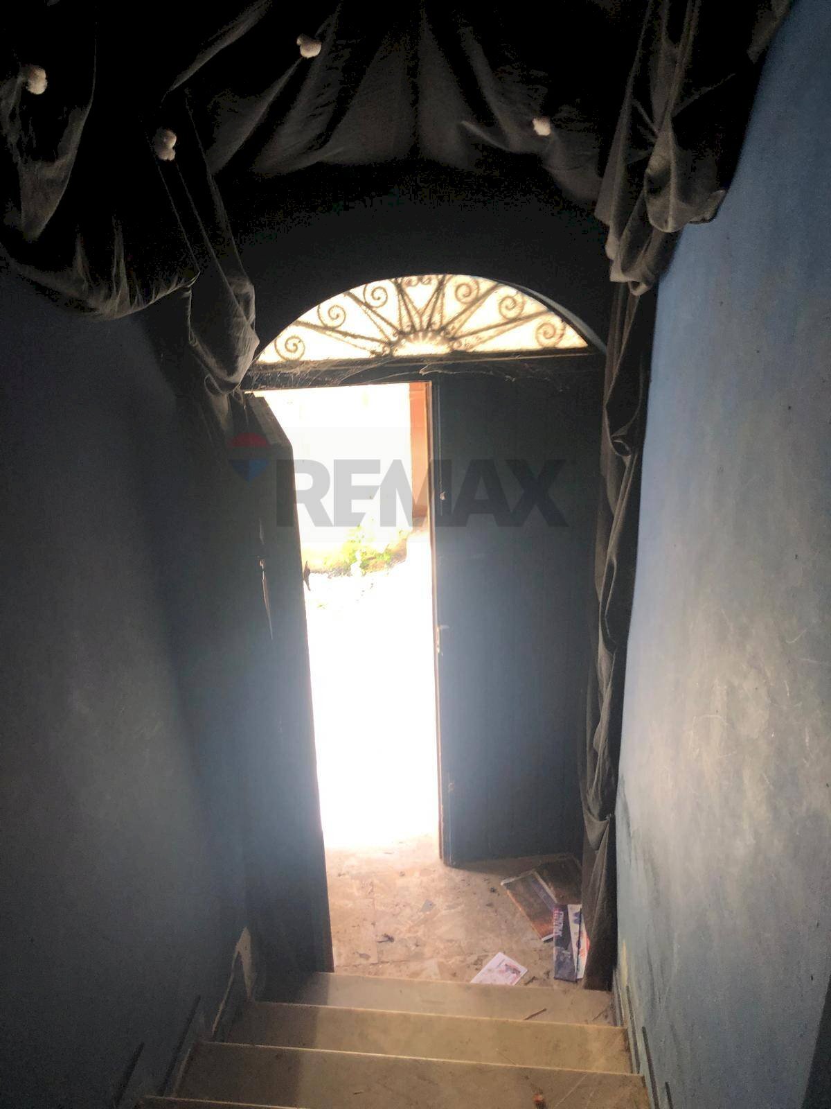 Scale - Appartamento Via del Rosario
 
36/38, Caltagirone - foto 1