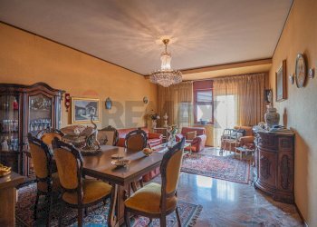 Sala da pranzo - Appartamento Viale Sicilia
 
25, Caltagirone - foto 8