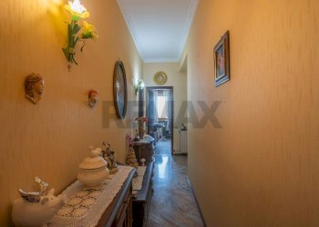 Hall / corridoio - Appartamento Viale Sicilia
 
25, Caltagirone - foto 9