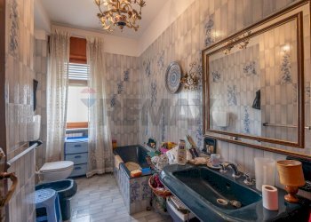 Bagno - Appartamento Viale Sicilia
 
25, Caltagirone - foto 16