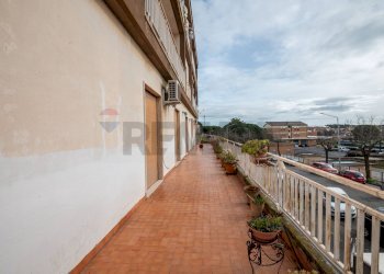 Balcone - Appartamento Viale Sicilia
 
25, Caltagirone - foto 30