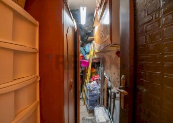 Dispensa di stoccaggio - Appartamento Viale Sicilia
 
25, Caltagirone - foto 36