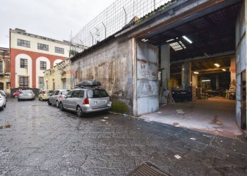 Edificio all\'aperto - Locale Commerciale Via Feliciotto
 
11, Catania - foto 1