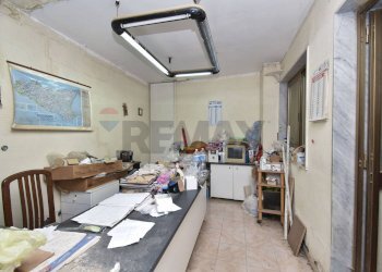 Sala da pranzo - Locale Commerciale Via Feliciotto
 
11, Catania - foto 23
