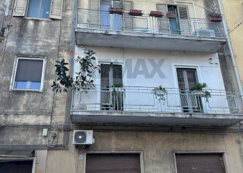 Edificio all\'aperto - Trilocale Via San Paolo
 
49, Catania - foto 24