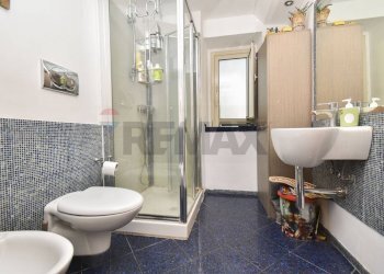 Bagno - Trilocale Via San Paolo
 
49, Catania - foto 15