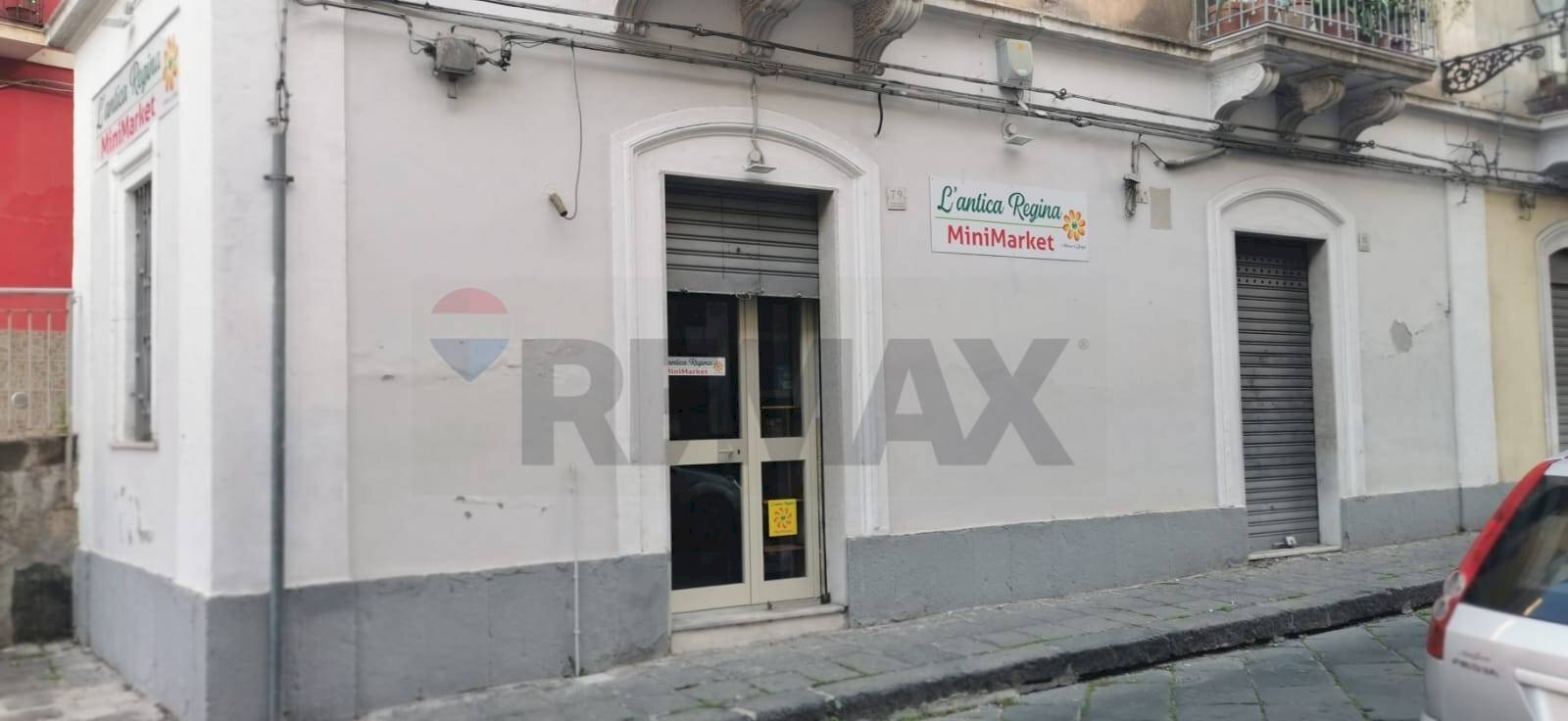 Edificio all\'aperto - Negozio Via Regina Margherita
 
79/81, Lentini - foto 1