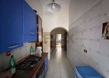 Cucina - Quadrilocale Via Pozzo Canale
 
25, Catania - foto 6