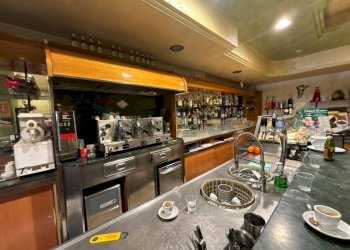 Cucina - Cafeteria - Cold Bar Via Casale dei Greci
 
21, Adrano - photo 2